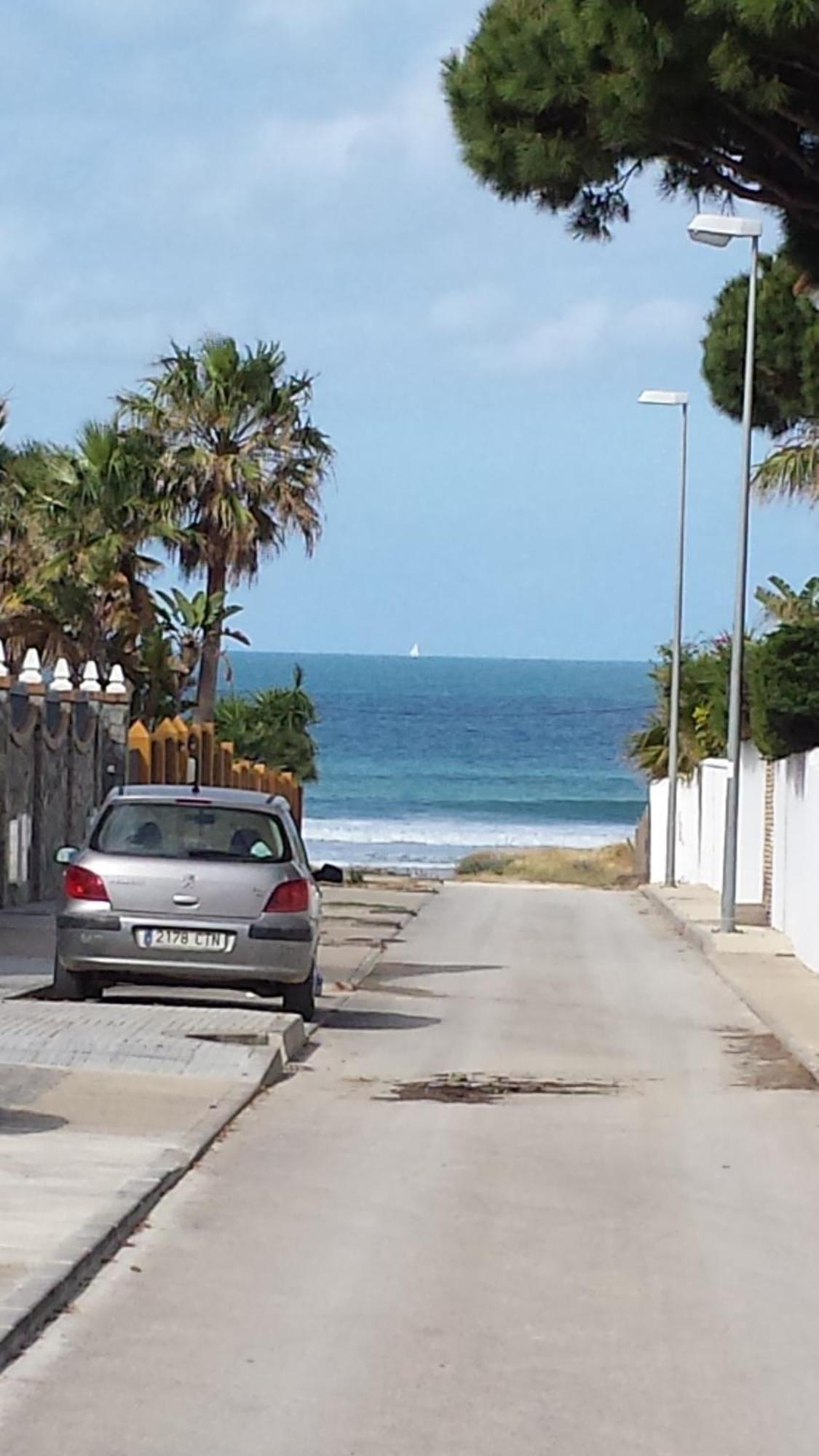 Hostal Noli Chiclana de la Frontera Extérieur photo