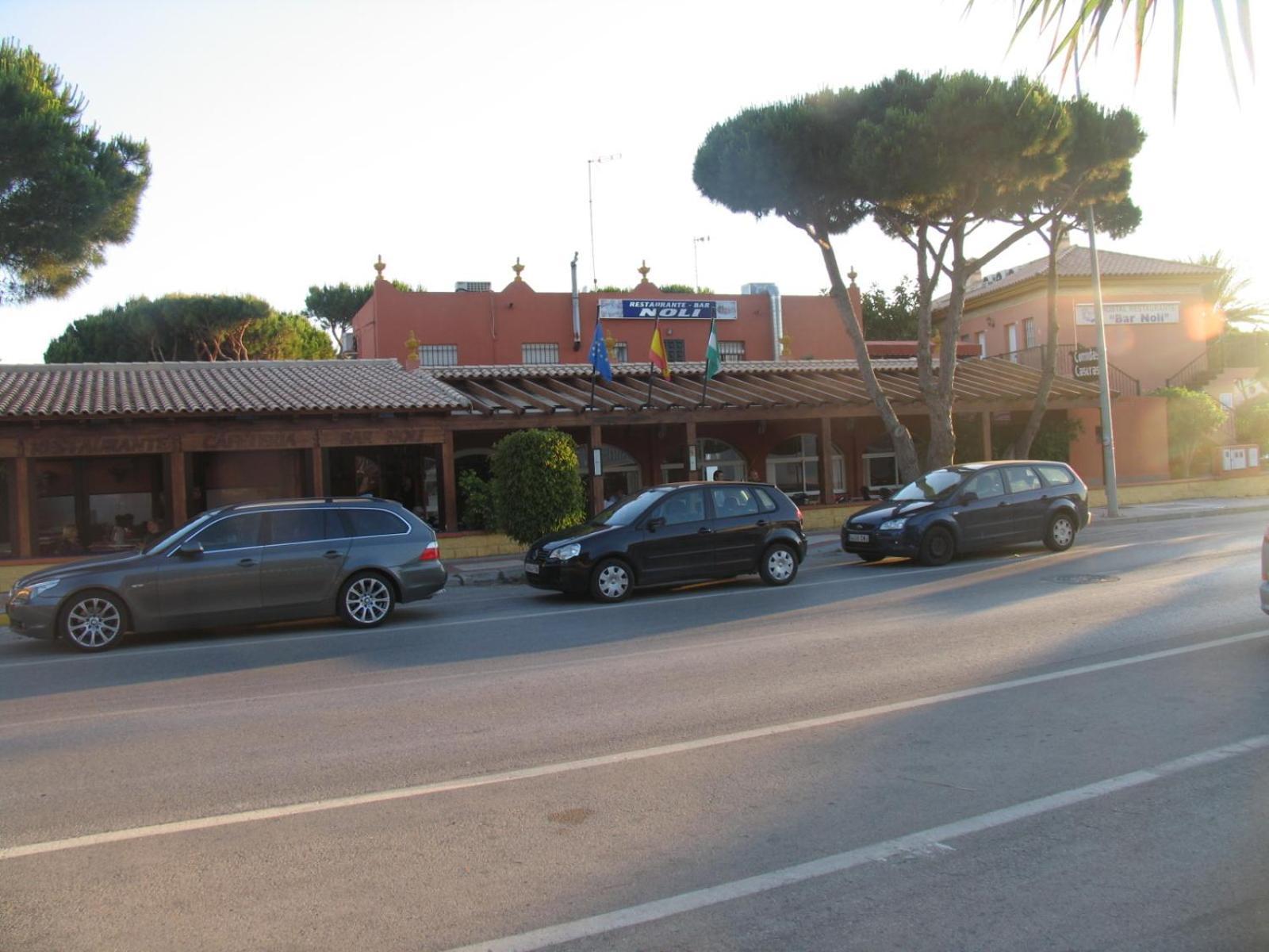 Hostal Noli Chiclana de la Frontera Extérieur photo